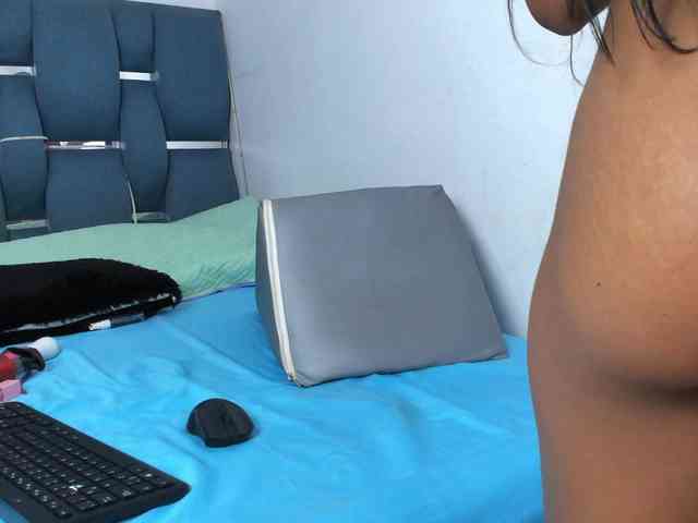 cyndicranforsquirt webcam