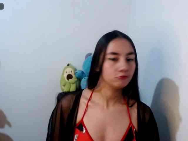 -PrettyLau webcam