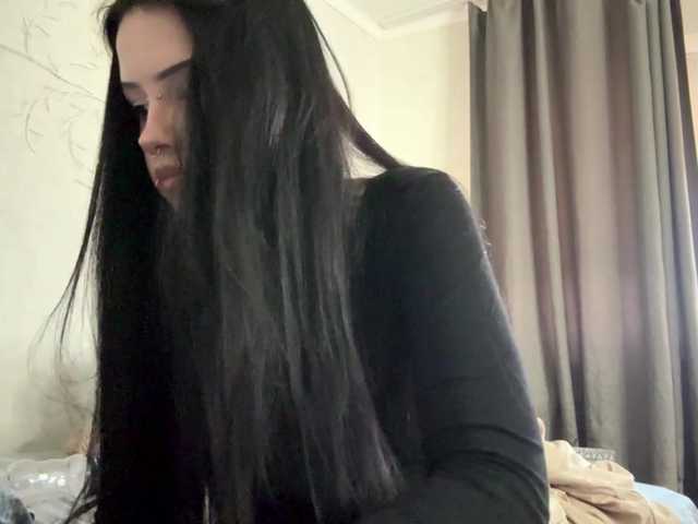 KarriVenture live cam on BongaCams