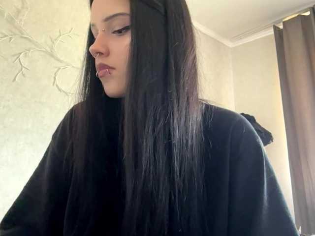 KarriVenture live cam on BongaCams