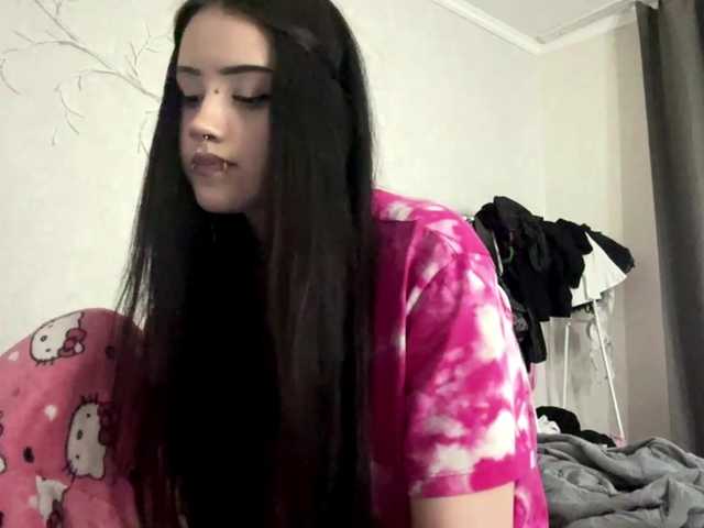 KarriVenture live cam on BongaCams