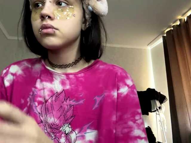 KarriVenture live cam on BongaCams