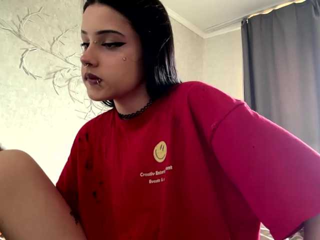 KarriVenture live cam on BongaCams