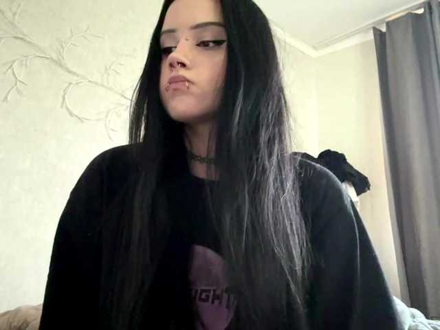 KarriVenture live cam on BongaCams