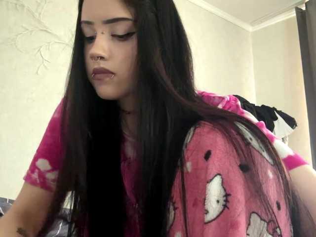 KarriVenture live cam on BongaCams