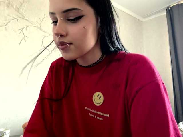 KarriVenture live cam on BongaCams