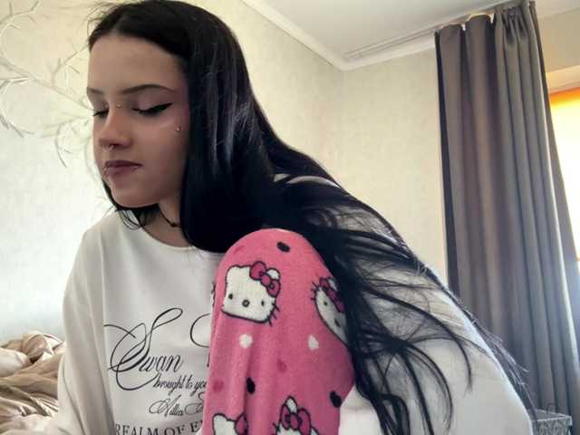 KarriVenture live cam on BongaCams