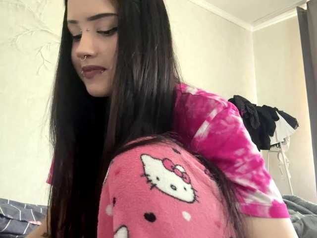 KarriVenture live cam on BongaCams