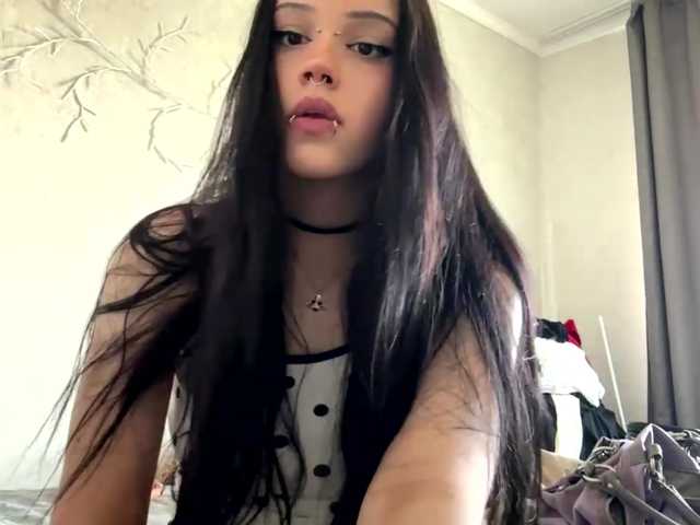 KarriVenture live cam on BongaCams
