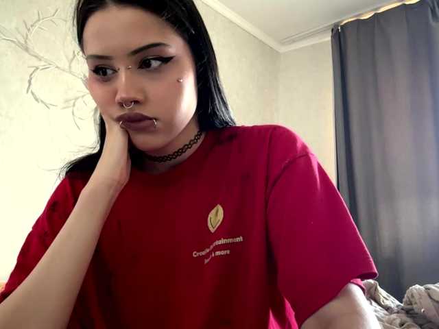 KarriVenture live cam on BongaCams