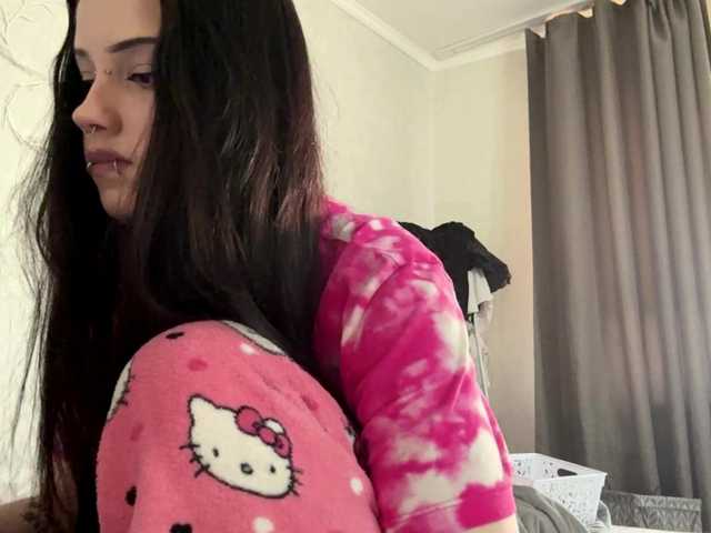 KarriVenture live cam on BongaCams