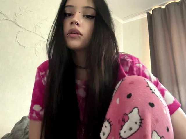 KarriVenture live cam on BongaCams