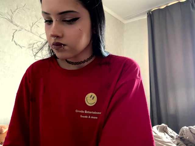 KarriVenture live cam on BongaCams