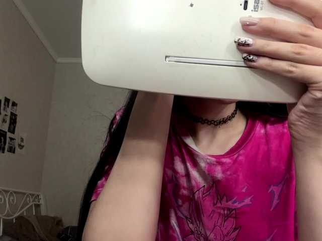 KarriVenture live cam on BongaCams