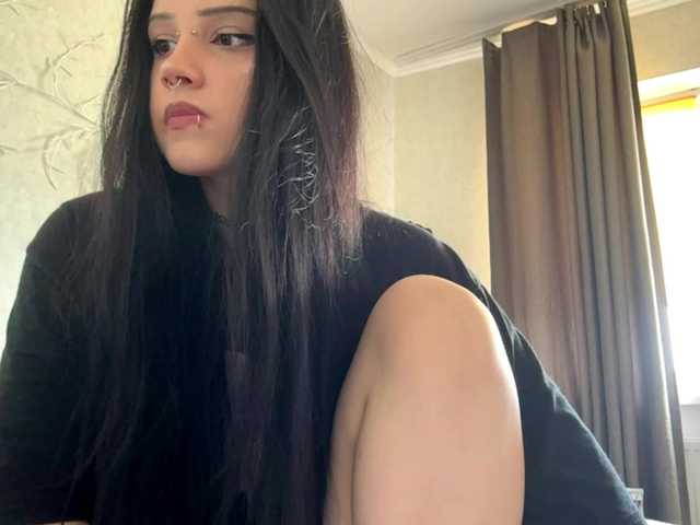 KarriVenture live cam on BongaCams