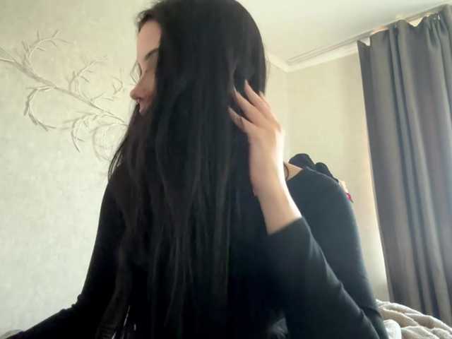 KarriVenture live cam on BongaCams