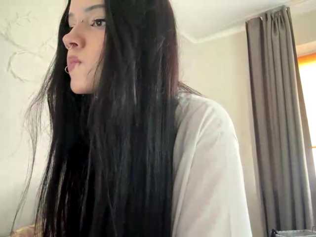 KarriVenture live cam on BongaCams