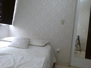 Annyrosse00 Porn Show