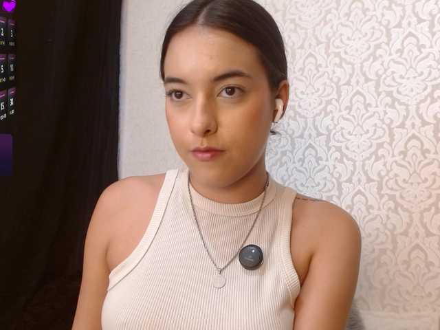Annyrosse00 live webcam show