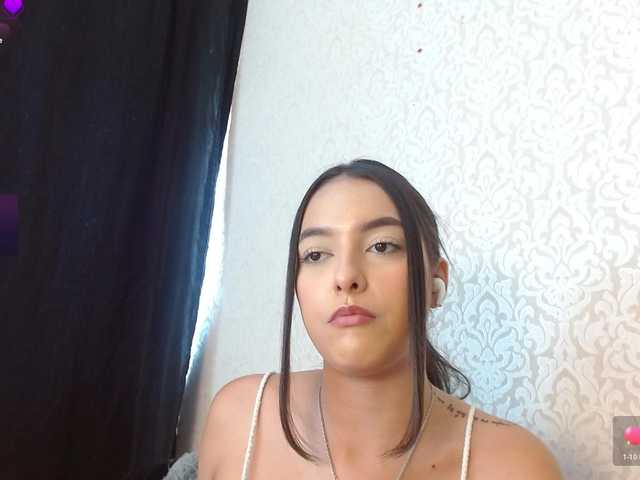 Annyrosse00 live webcam show