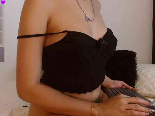 Annyrosse00 webcam