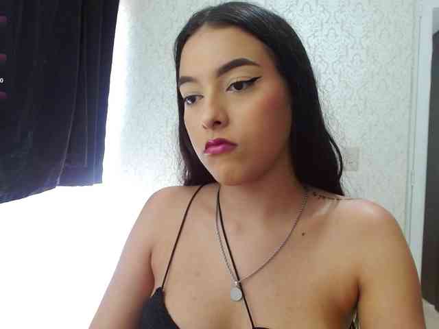 Annyrosse00 webcam