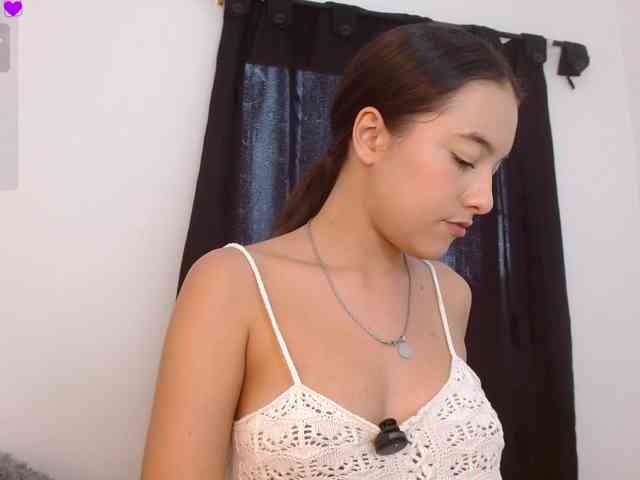 Annyrosse00 webcam