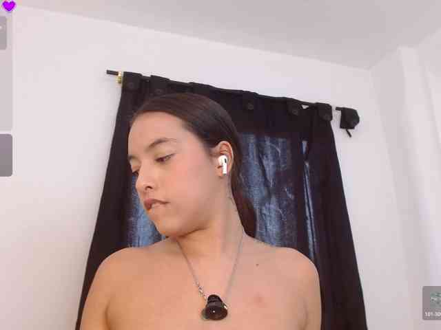 Annyrosse00 webcam