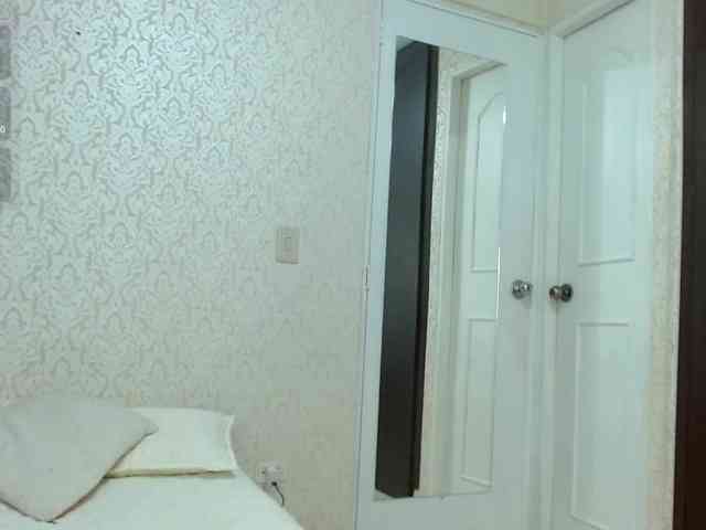 Annyrosse00 webcam