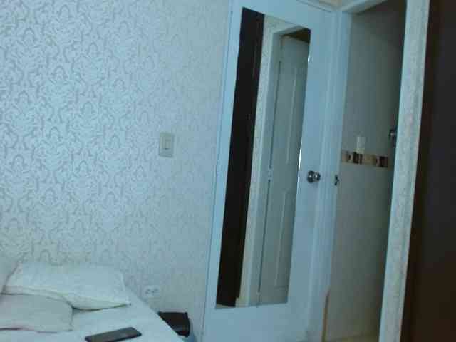 Annyrosse00 webcam