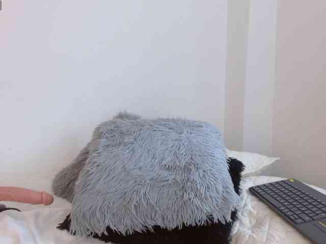 Annyrosse00 webcam