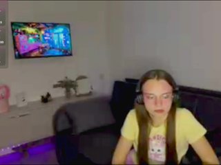 AmyYammy Porn Show