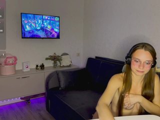 AmyYammy Porn Show