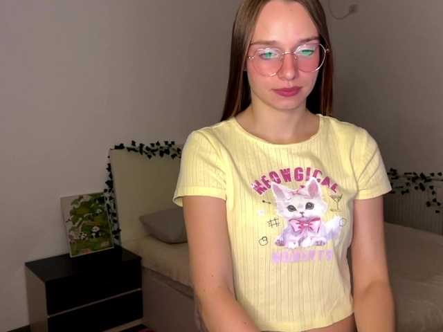 AmyYammy live cam on BongaCams