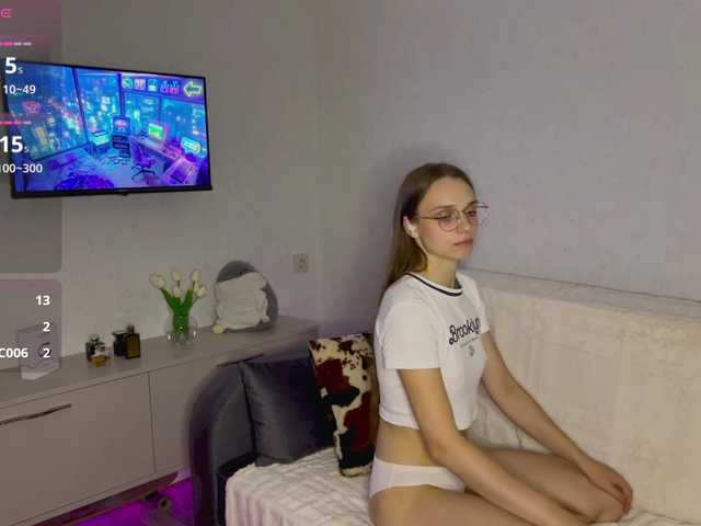 AmyYammy live cam on BongaCams