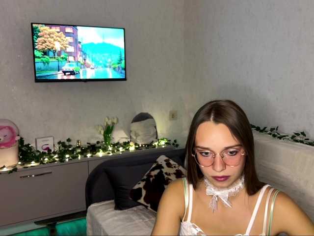 AmyYammy live cam on BongaCams