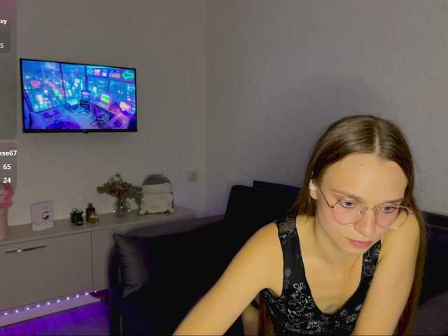 AmyYammy live cam on BongaCams