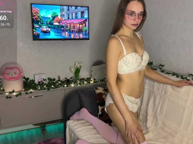 AmyYammy live cam on BongaCams