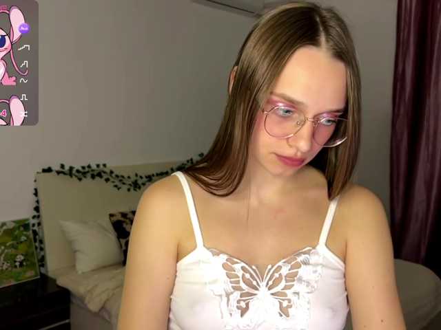 AmyYammy live cam on BongaCams