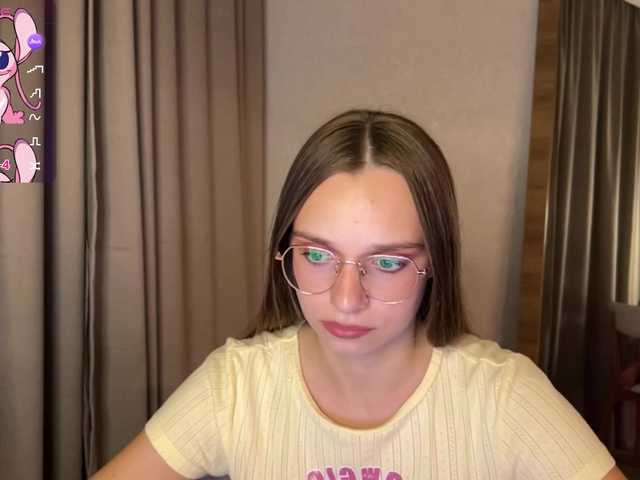 AmyYammy live cam on BongaCams