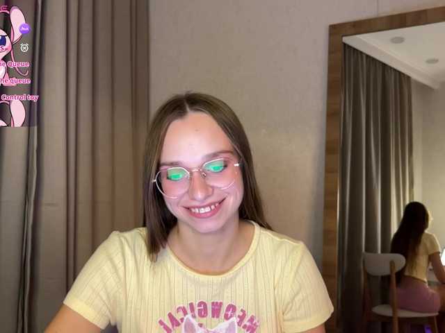 AmyYammy live cam on BongaCams