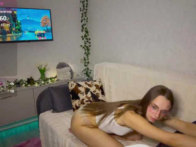 AmyYammy live cam on BongaCams