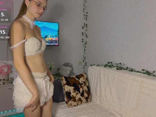 AmyYammy live cam on BongaCams