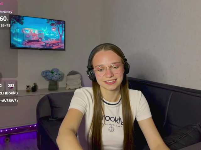 AmyYammy live cam on BongaCams