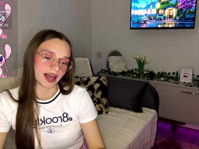 AmyYammy live cam on BongaCams