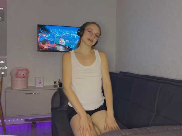 AmyYammy live cam on BongaCams