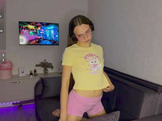 AmyYammy live cam on BongaCams