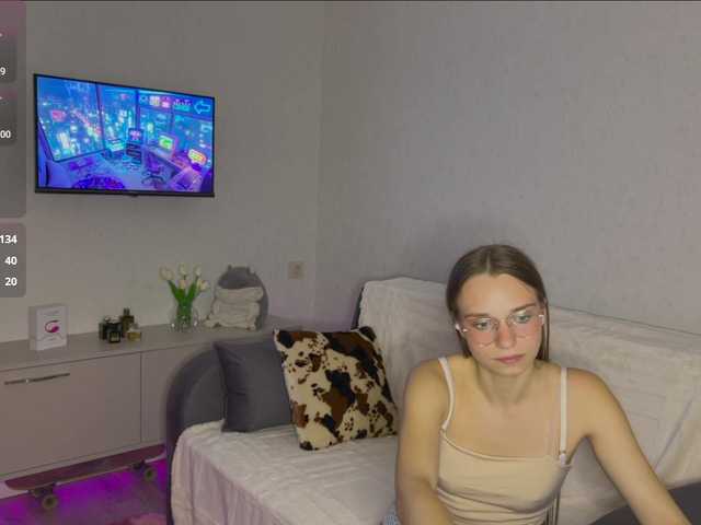 AmyYammy live cam on BongaCams
