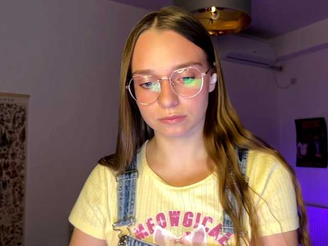 AmyYammy live cam on BongaCams