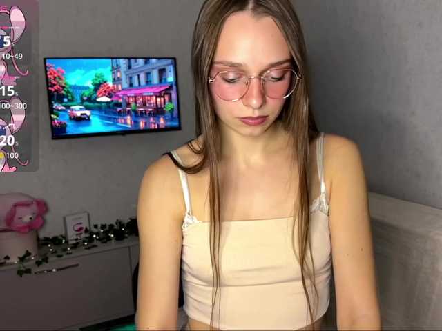 AmyYammy live cam on BongaCams